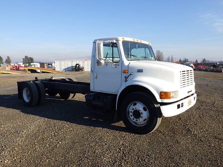 2000-international-4700-image-2