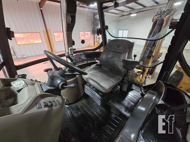 2013-case-580n-image-15