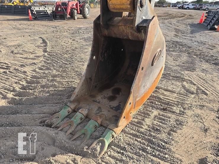 2022-xcmg-xe210u-image-9