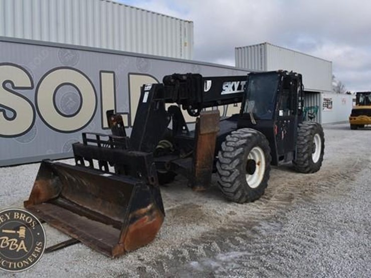 sky-trak-10054-image-5