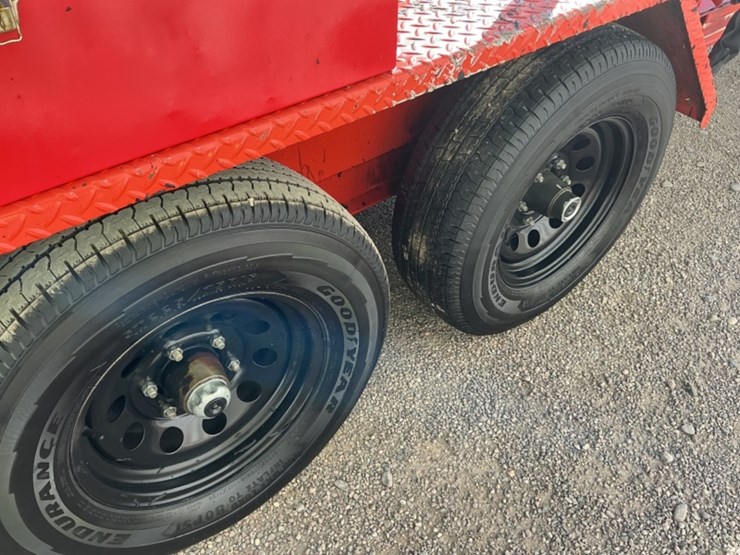 2018-crafco-ss250d-towable-crack-sealer-image-13