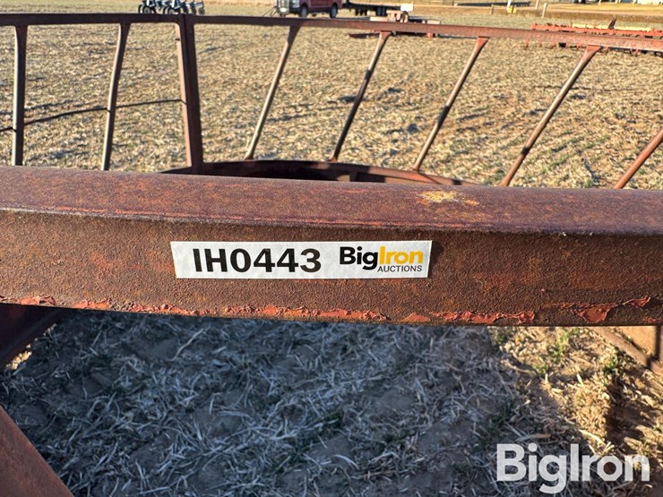 round-bale-feeder-image-18