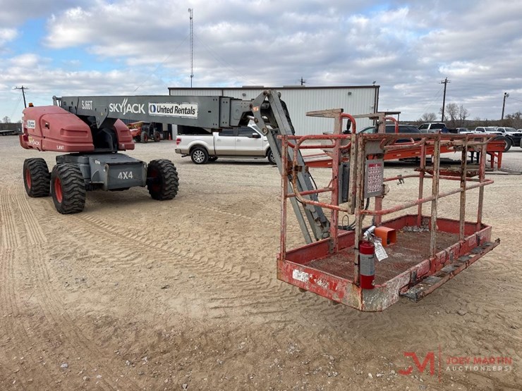 2018-skyjack-sj66t-image-3