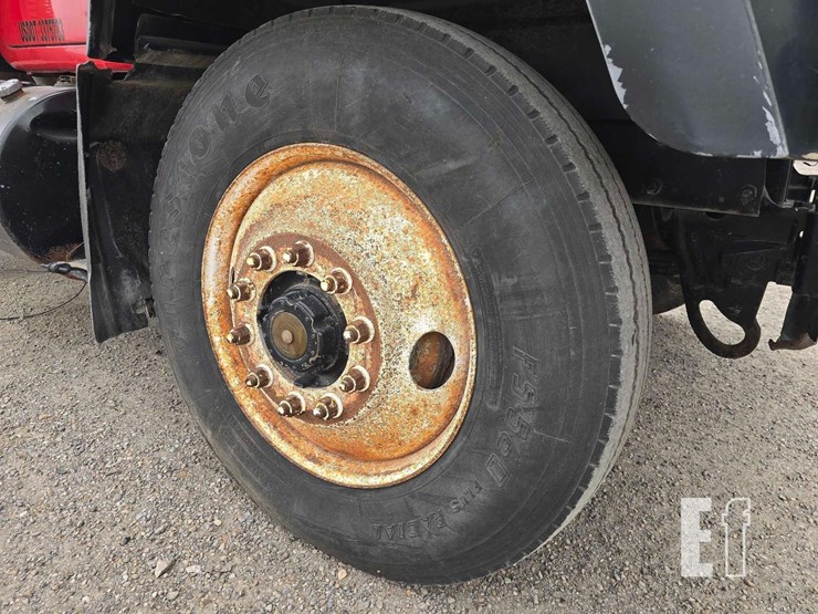 2003-mack-rd688s-image-18