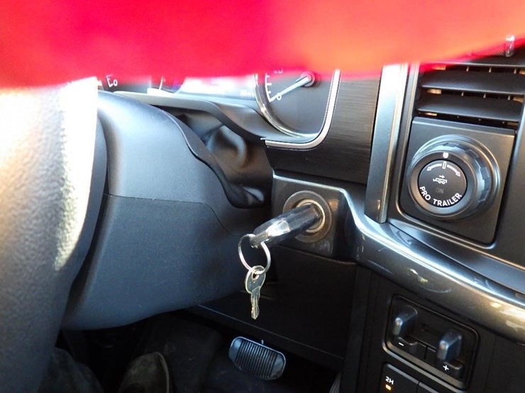 2021-ford-f150-image-22