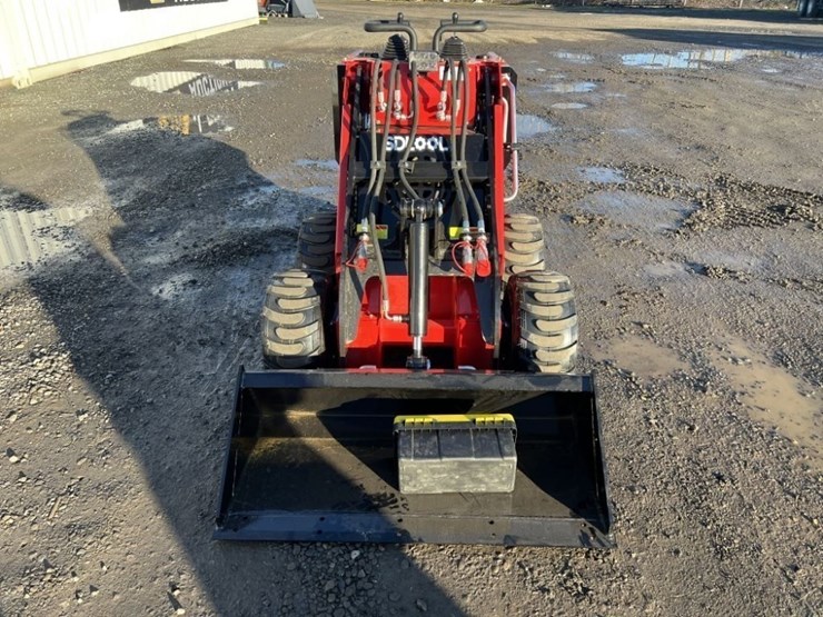 2025-sdlool-sl323wj-mini-skidsteer-loader-image-8