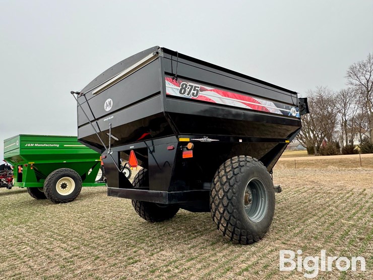 2020-j&m-875-image-5