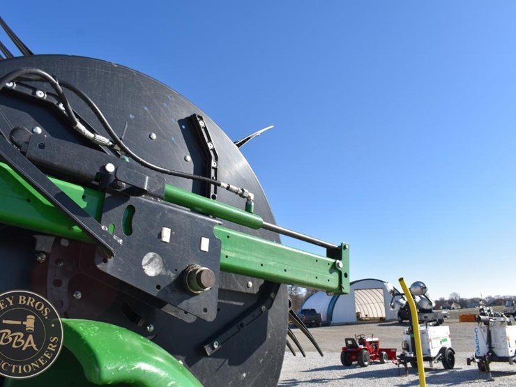 2020-john-deere-740fd-image-28