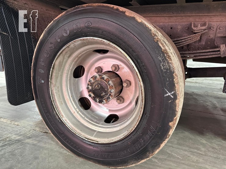 2015-hino-195-image-20