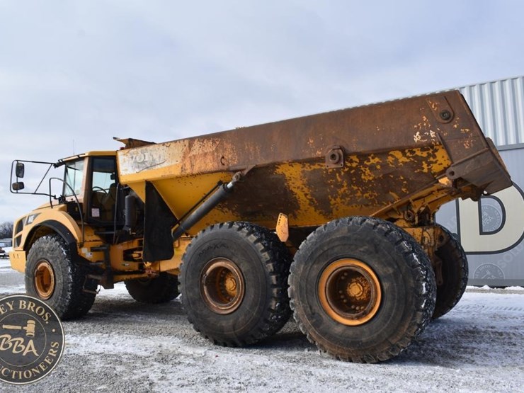 2012-volvo-a40f-image-4