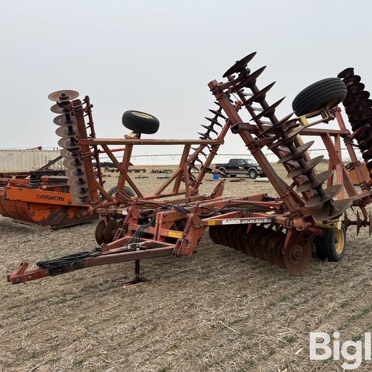 Krause 28' Tandem Disk