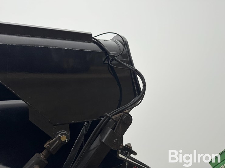 2020-j&m-875-image-15