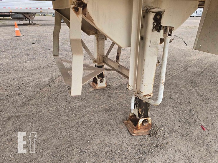 2011-tytal-steel-vacuum-41-foot-tanker-trailer-image-15