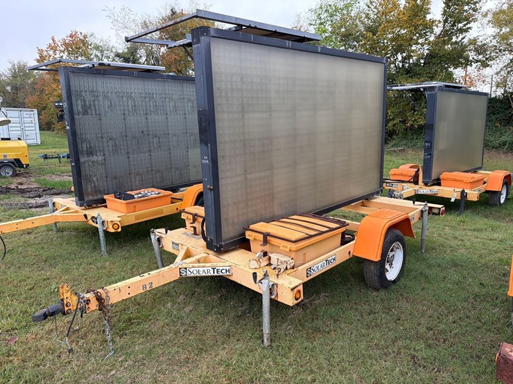 solar-tech-silent-messenger-message-board-arrow/message-board-vn:4gm2m151691410095-image-2