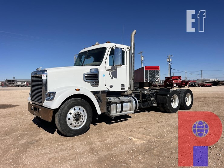 2022-freightliner-coronado-122-sd-image-1