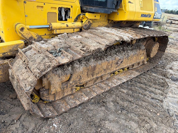 2021-komatsu-d51pxi-24-image-8