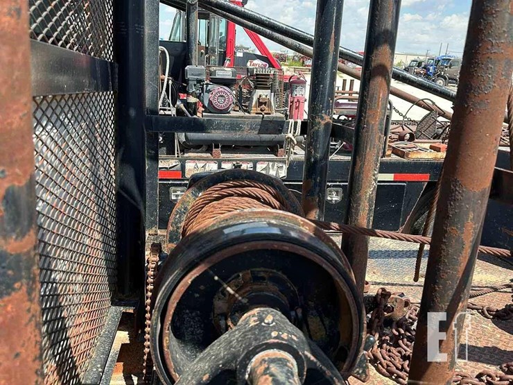 2011-international-durastar-4400-image-6