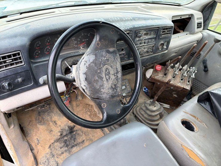 2000-ford-2000-image-15