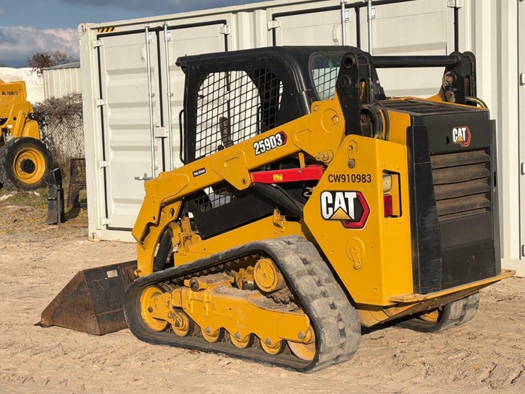 2021-caterpillar-259d3-image-5