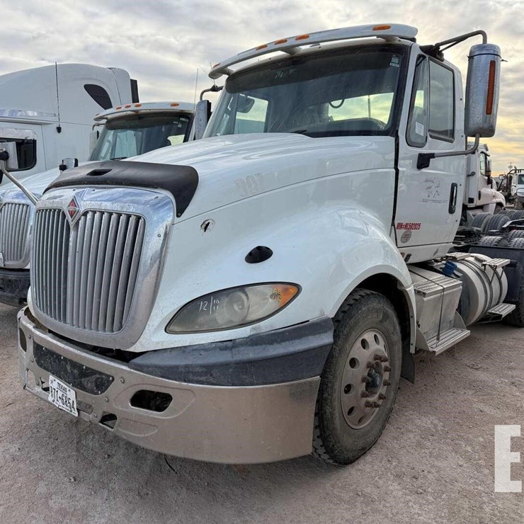 2017 INTERNATIONAL PROSTAR