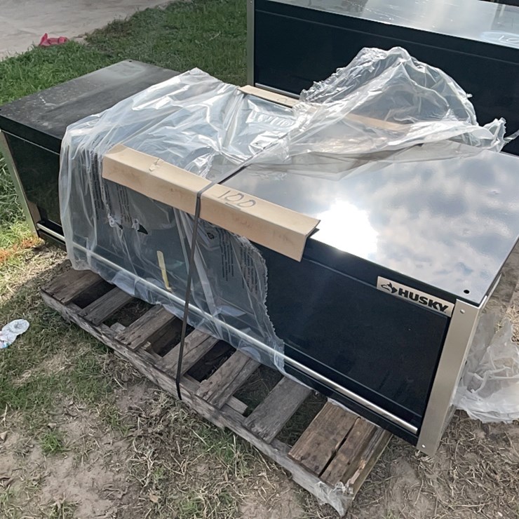 NEW HUSKY PROFESSIONAL DUTY TOOL BOX - BROWN NEW SUPPORT EQUIPMENT