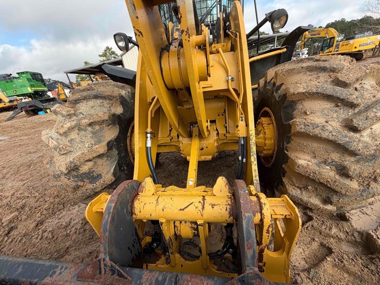 2018-caterpillar-938m-image-12