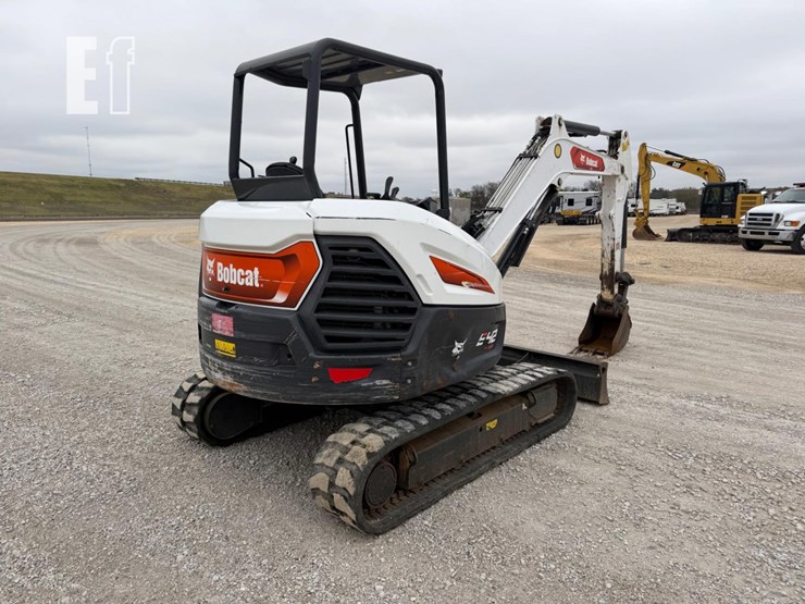 2020-bobcat-e42-image-5