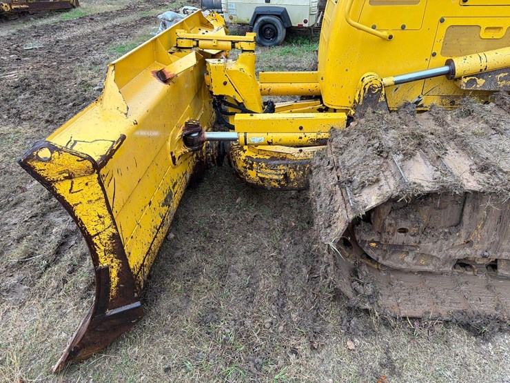 2021-komatsu-d61pxi-24-image-10