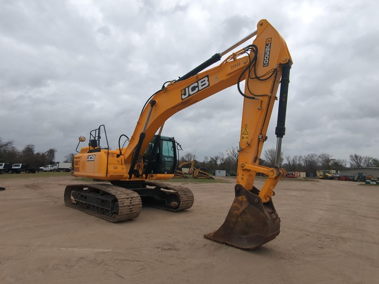 2019-jcb-js300-lc-image-3