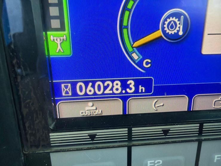 2022-komatsu-d51pxi-24-image-24