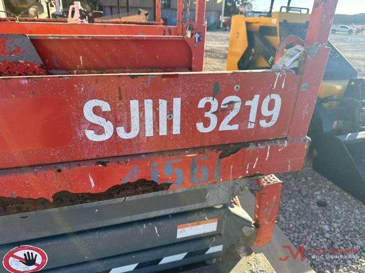 2017-skyjack-sjiii3219-image-2