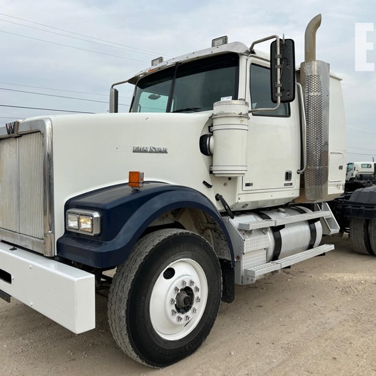 2014 WESTERN STAR 4900