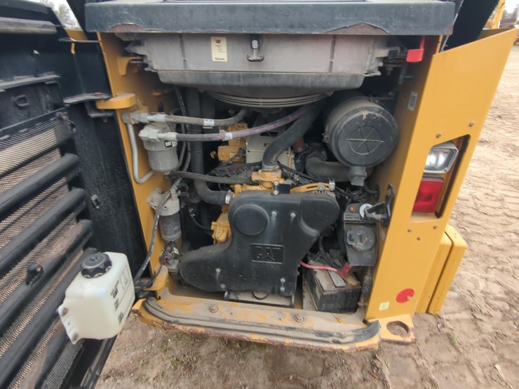 2018-caterpillar-299d2-image-7