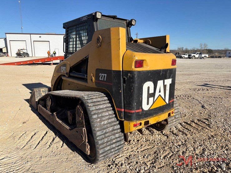 caterpillar-277-image-3