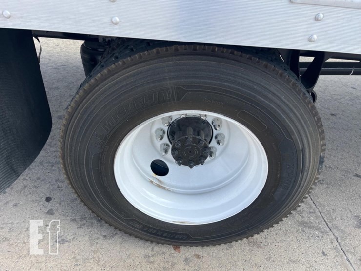 2019-international-durastar-4300-image-13