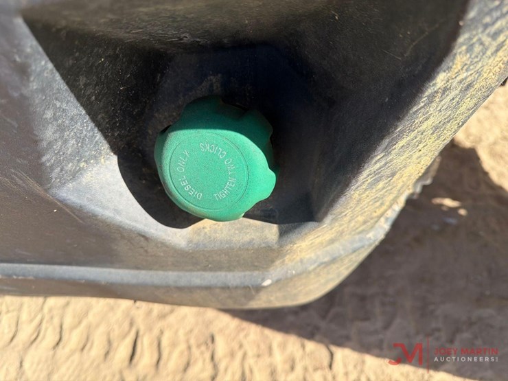 2021-polaris-commercial-xd-utv-image-10