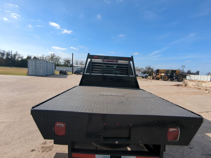 2022-chevrolet-2500-image-6