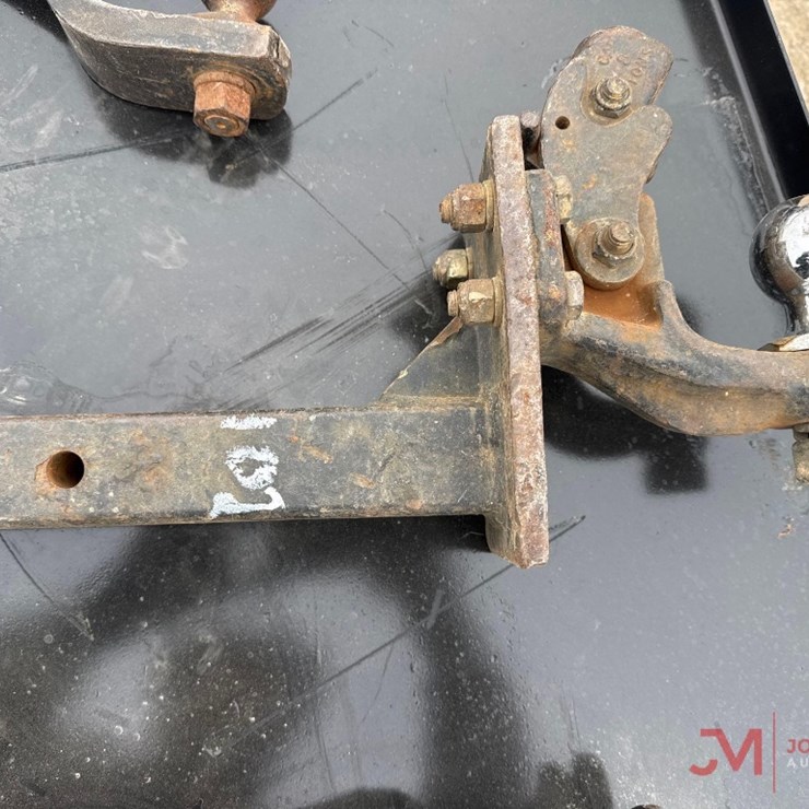 2" RECEIVER W/ GI HITCH