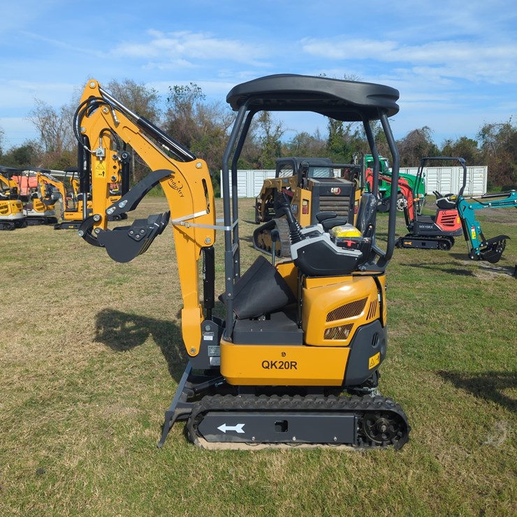 NEW CFG QK20R HYDRAULIC EXCAVATOR