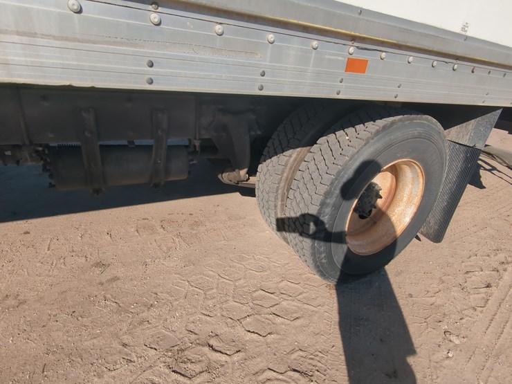 2019-international-van-truck-vn:dlp3794-image-8