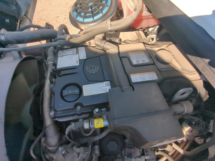 2019-international-van-truck-vn:dlp3794-image-13