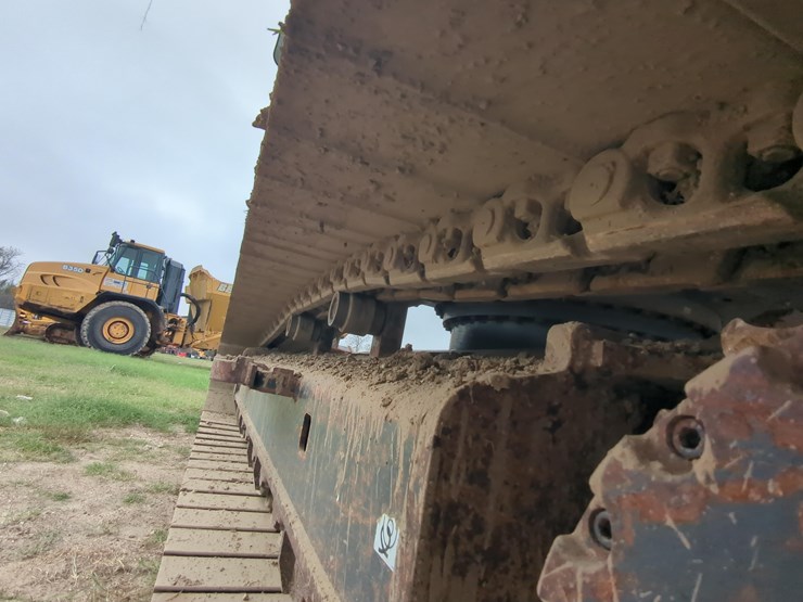 2022-kobelco-sk260-lc-image-11