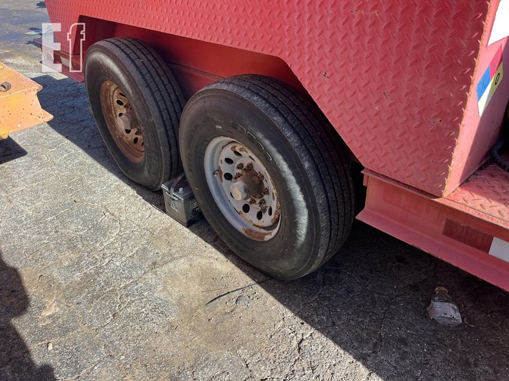 2010-caterpillar-c4.4-image-7