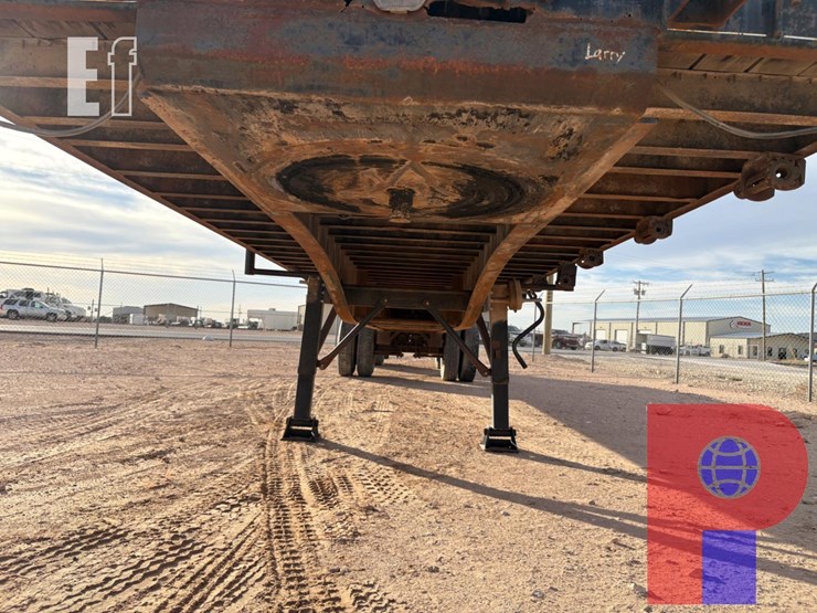 45-x-8-t/a-flatbed-trailer-image-6