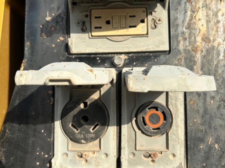 allmand-bros-night-lite-v-series-image-10