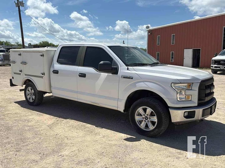 2017-ford-f150-image-3