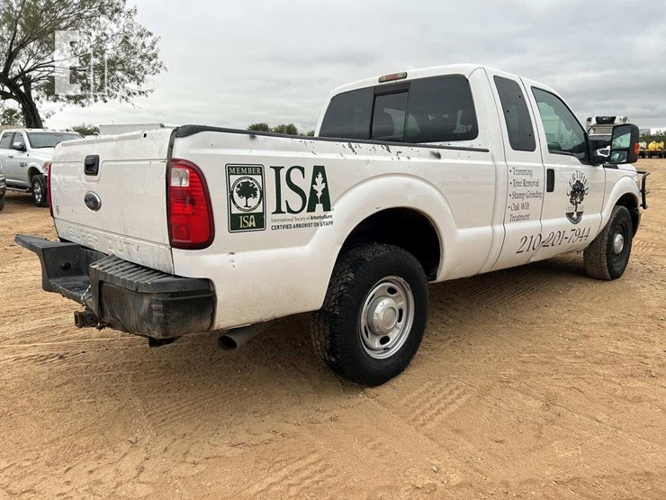 2012-ford-f250-image-4