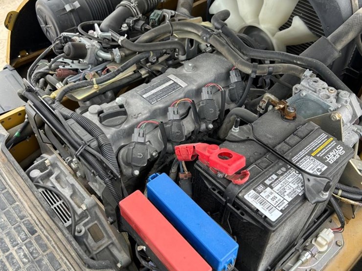 2019-caterpillar-gp25n-image-8