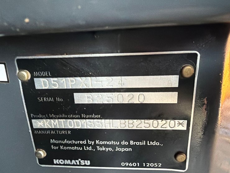 2022-komatsu-d51pxi-24-image-28