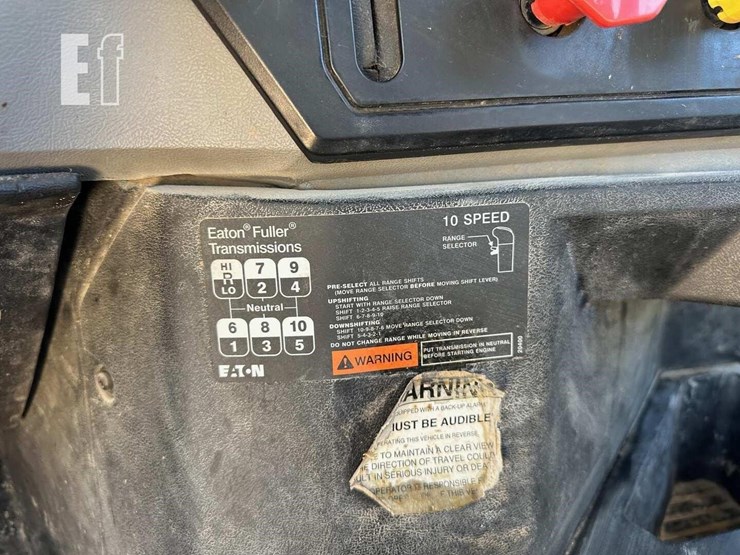 2020-mack-pinnacle-64t-image-9